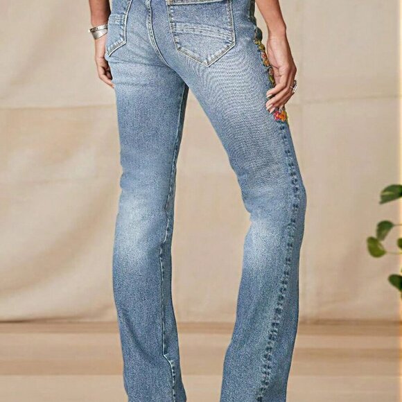 Blue Casual Women's Washed Floral Embroidered Pocket Denim Jeans - Picture 2 of 5